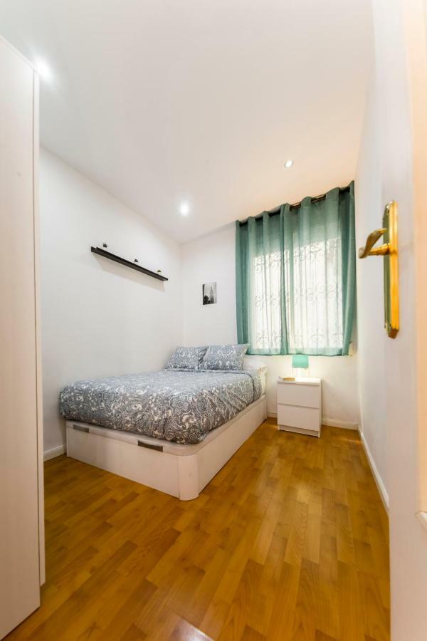 Ferienwohnung Colegiata Madrid Exterior foto